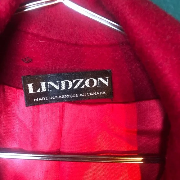 Red bug coat - Picture 4 of 11